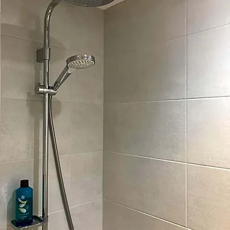 La Maison Du Cocher - Indépendante Climatisée En Hypercentre - Lit Queen Size 3*